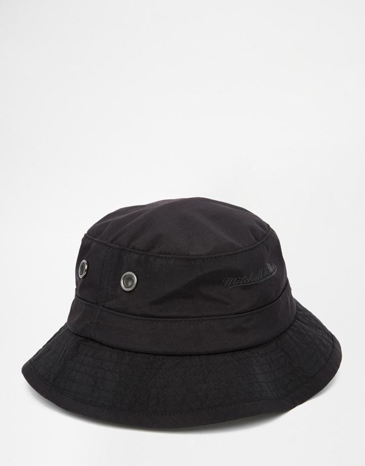 Mitchell & Ness Warm Up Bucket Hat - Black