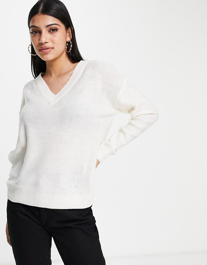 Brave Soul Oversized Kansas V Neck Sweater-white