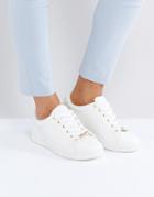 New Look Clean Canvas Gold Detail Sneaker - White