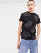 Bellfield Leaf Print T-shirt In Black - Black
