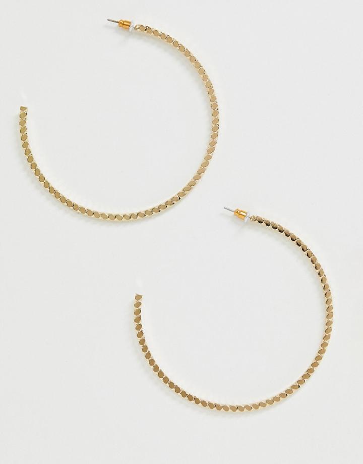 Asos Design Hoop Earrings With Engraved Rope Detail In Gold Tone - Gold