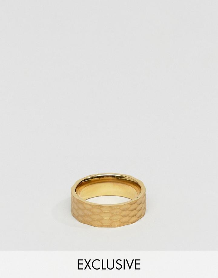 Seven London Hammered Band Ring In Gold - Gold