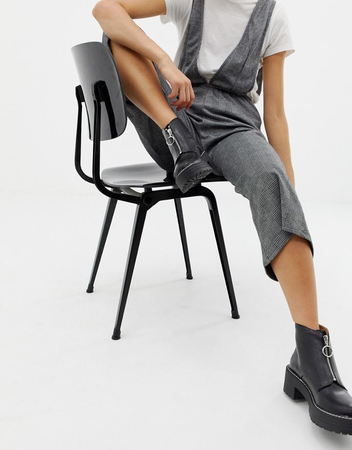 Pull & Bear Zip Front Chunky Sole Boot - Black
