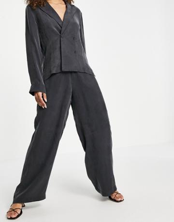 & Other Stories Super Soft Cupro Pull On Pants In Black-neutral