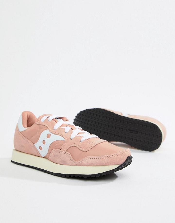 Saucony Dxn Vintage Sneaker In White - White
