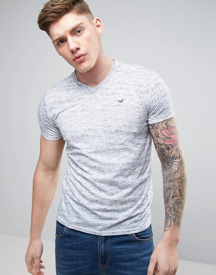 Hollister Slim Fit V Neck T-shirt Seagull Embroid Logo In White Marl - White