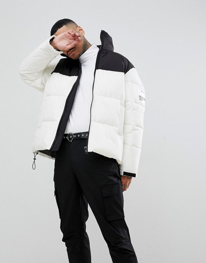 Mennace Puffer Jacket In Cream With Logo - Cream