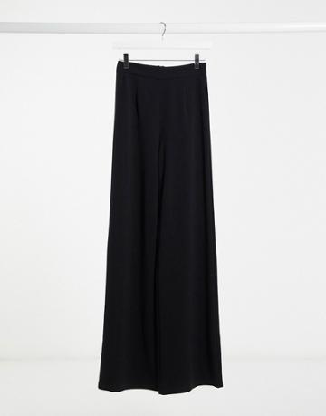 Naanaa Tailored Pants In Black