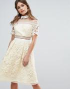 Chi Chi London Premium Lace Paneled Dress With Contrast Collar - Yellow