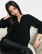 Only Astrid 3/4 Sleeve V-neck Blouse In Black
