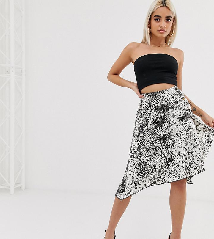 Boohoo Petite Exclusive Floaty Midi Skirt With Side Split In Leopard - Multi