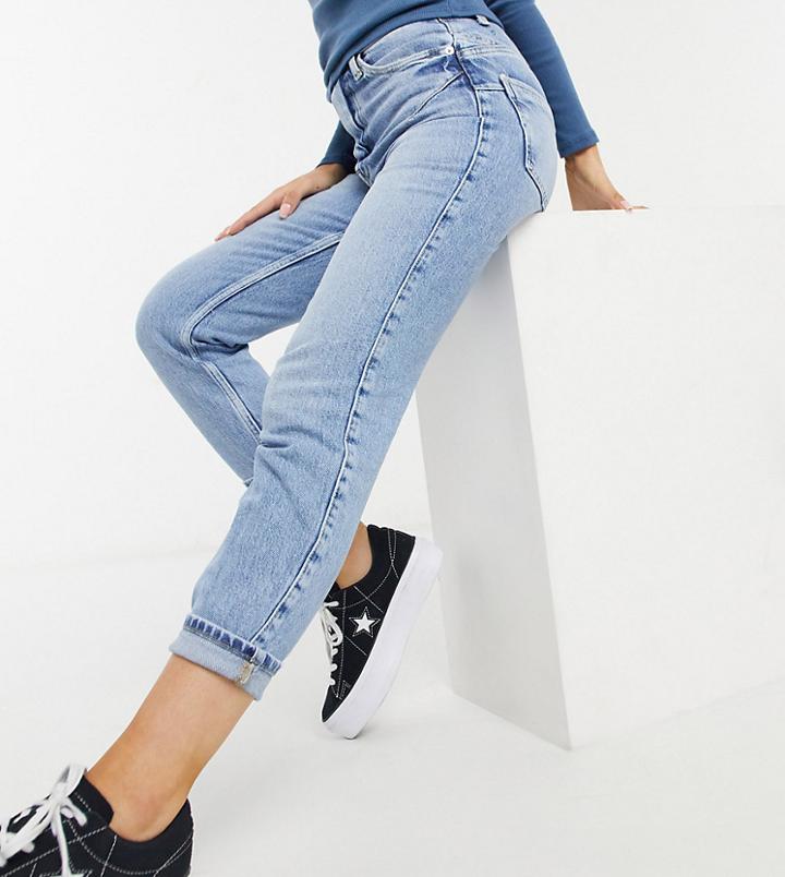 River Island Petite Mom Jeans In Light Auth Blue-blues