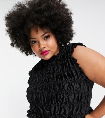Lola May Plus Ruched Crop Top-black