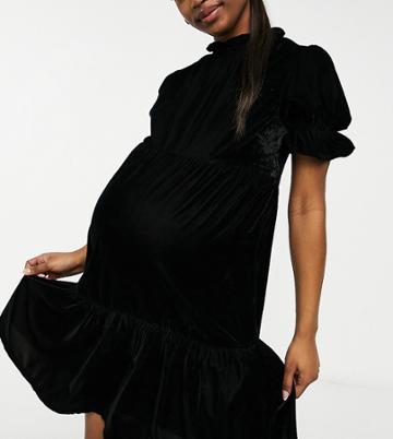 Violet Romance Maternity Tiered Velvet Mini Dress-black