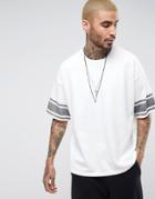 Allsaints T-shirt With Drop Shoulder And Arm Stripe - White