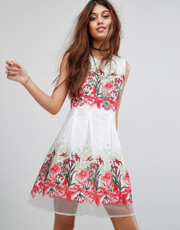 Rd & Koko Prom Dress With Floral Embroidery - White