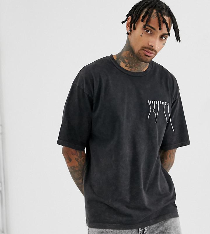 Heart & Dagger T-shirt With Embroidered Logo-black
