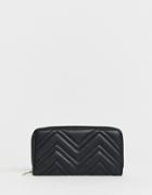 New Look Quilted Zip Around Ladies' Wallet In Black - Black