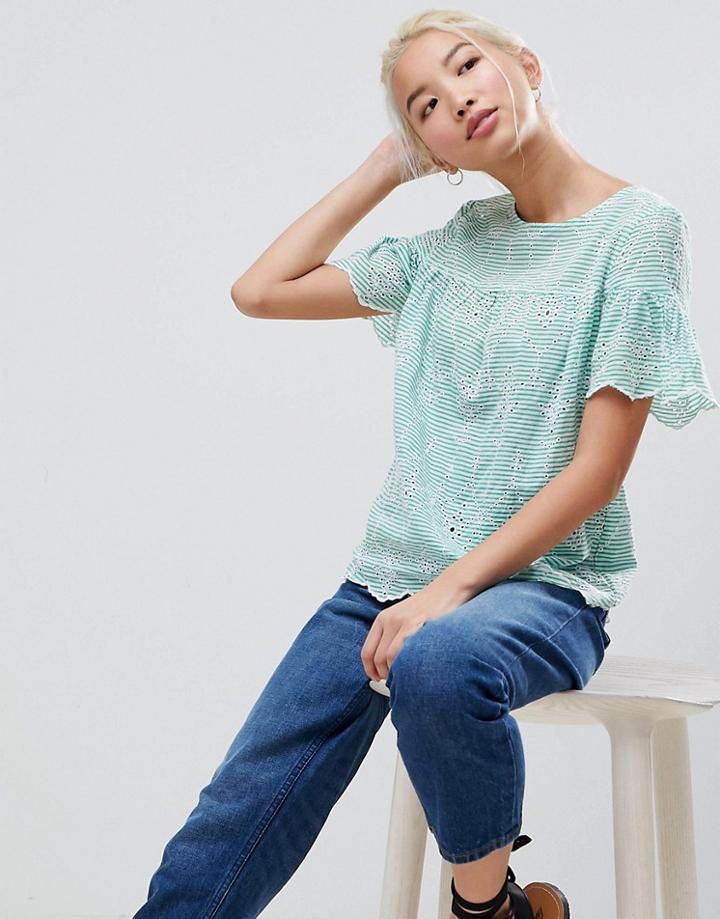 New Look Broderie Scallop Hem Top - Green