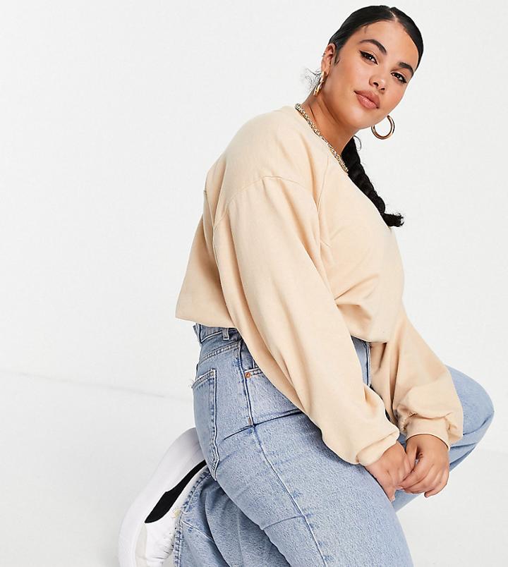 I Saw It First Plus Crop Sweatshirt In Stone-neutral