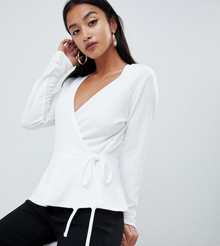 Boohoo Petite Tie Die Wrap Top In White - Cream