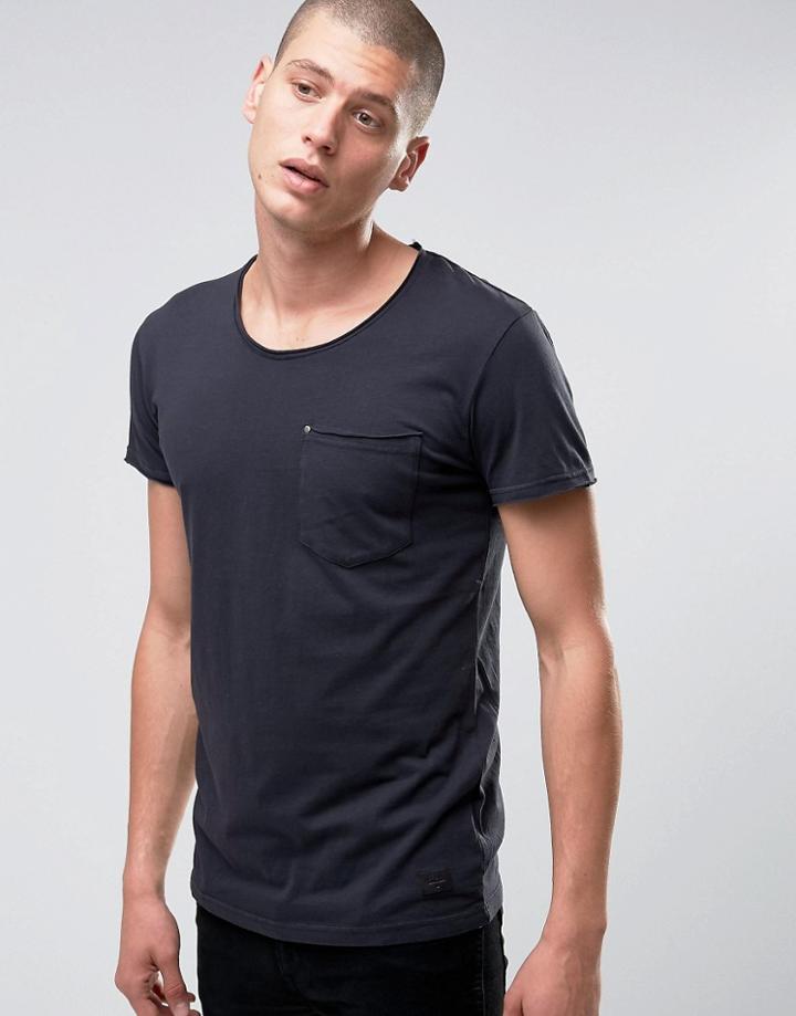 Minimum Bradley Pocket Tee In Black - Black