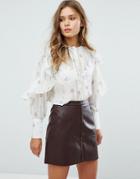 New Look Galaxy Printed Frill Blouse - White