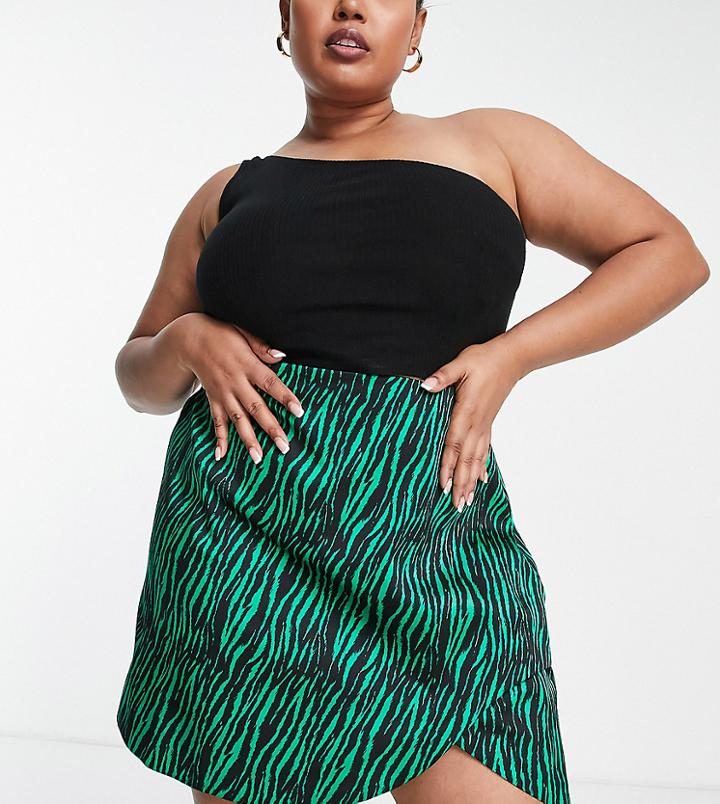 River Island Plus Curve Hem Mini Skirt In Green