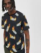 Criminal Damage Oversized T-shirt In Flame Money Print - Black