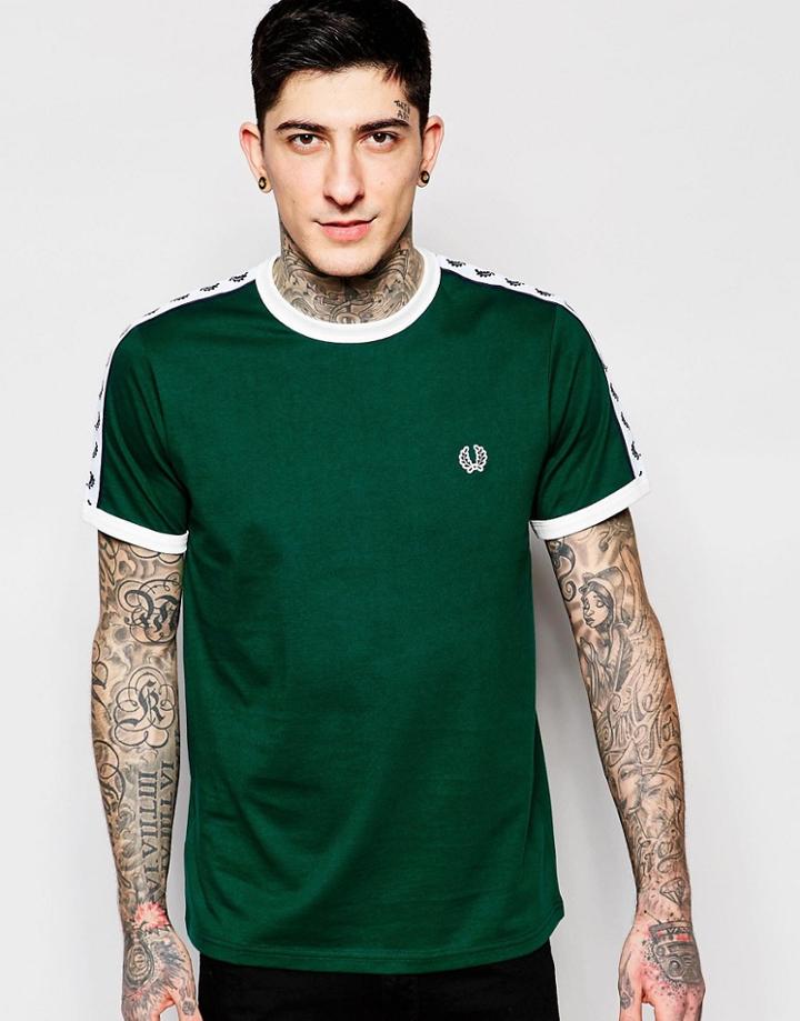 Fred Perry T-shirt With Taped Sleeves - Green