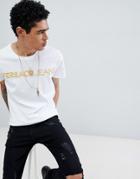 Versace Jeans T-shirt In White With Gold Logo - White