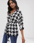 River Island Drawstring Waist Blouse In Houndstooth-black