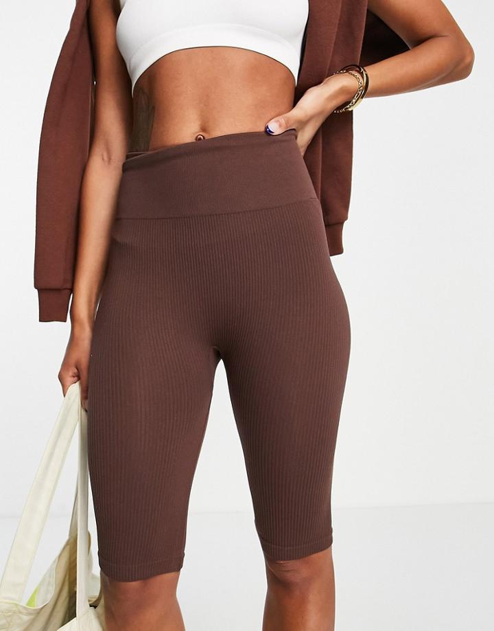 Stradivarius Seamless Ribbed Legging Short In Chocolate-brown