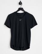 Nike Training Dri-fit One T-shirt In Black