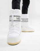 Moon Boot Classic Snow Boots In White - White