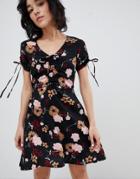 Daisy Street Floral Dress With Tie Sleeve Detail - Black