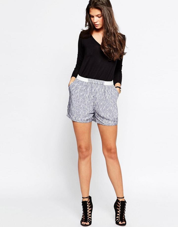 Just Female Grape Short With White Brush Print - Black