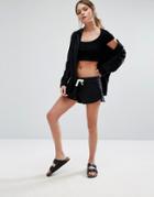 New Look Contrast Runner Shorts - Black
