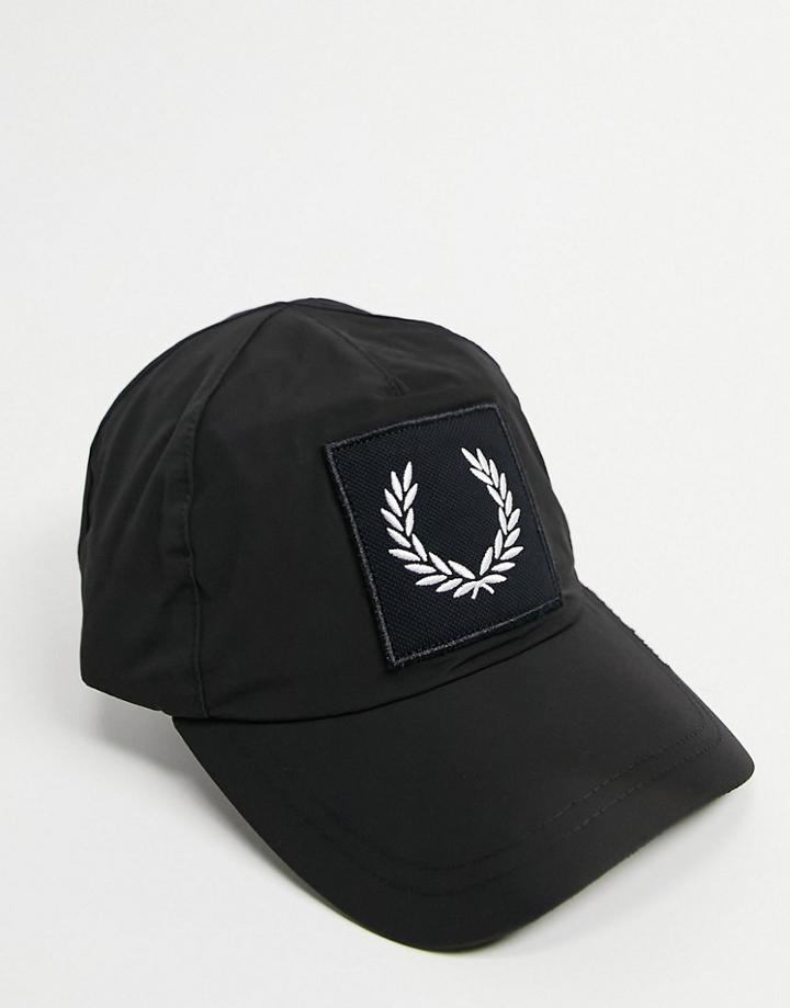 Fred Perry Tab Logo Baseball Cap In Black