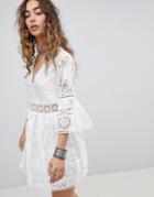 Kiss The Sky Lace & Jaquard Dress - White