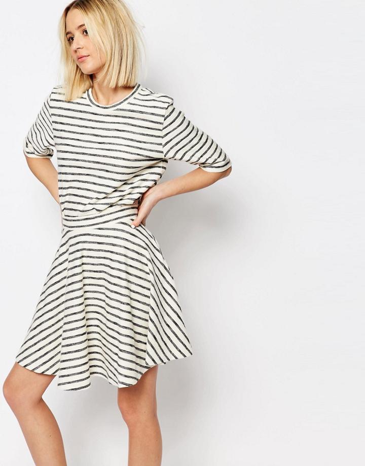 Adpt Stripe Boxy Co Ord T-shirt With Deep V Back - Egret