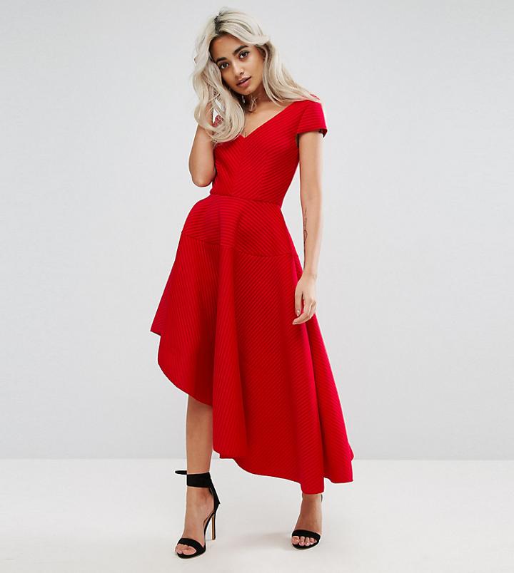 City Goddess Petite Skater Dress With Sweetheart Neck - Red