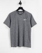 Nike Swimming Short Sleeve Hydroguard T-shirt In Black