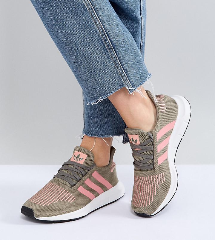Adidas Originals Swift Run Sneakers In Khaki With Pink Stripe - Green