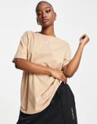 Nike Swoosh Boyfriend T-shirt In Beige-neutral