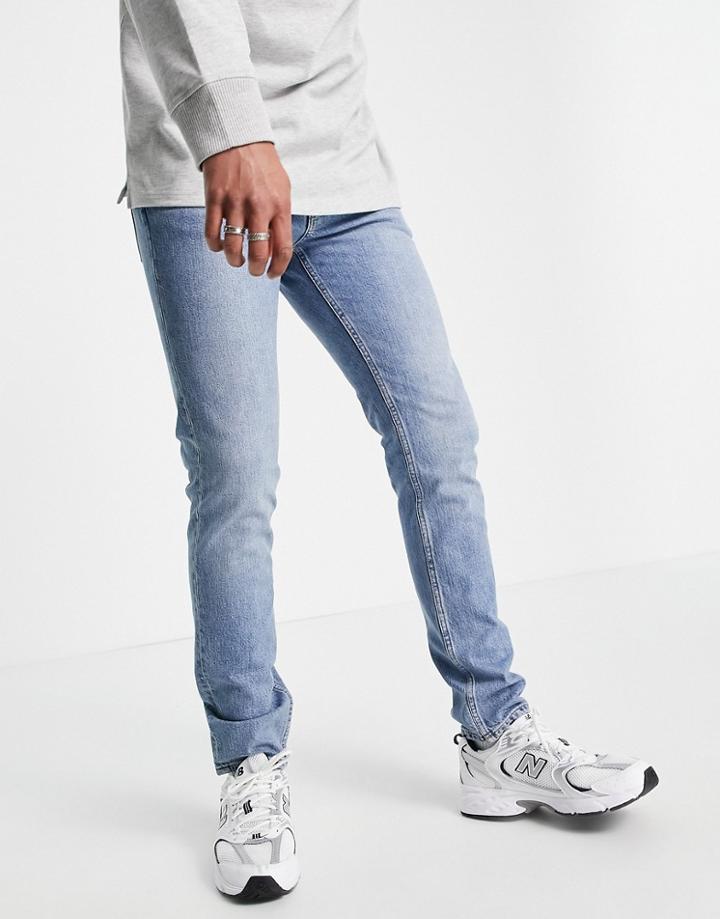 Weekday Friday Jeans In Pop Blue-blues
