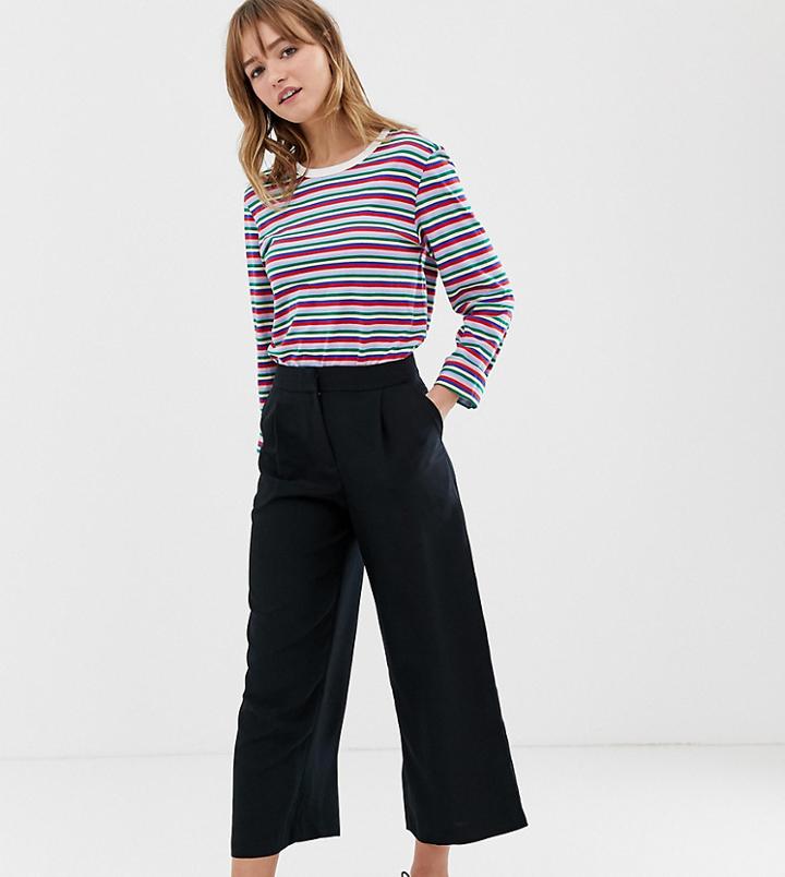 Monki Cropped Wide Leg Pants In Black - Black