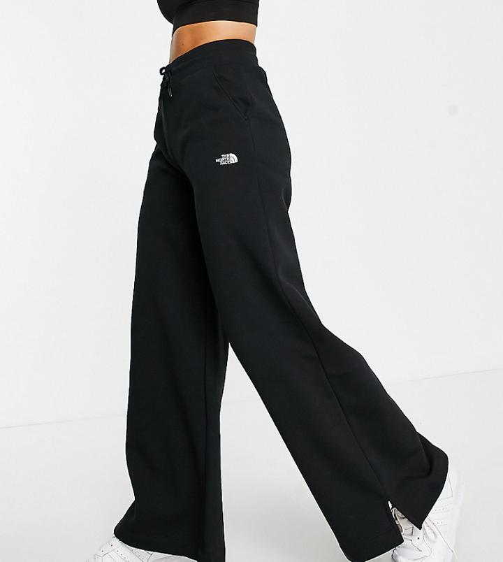 The North Face Straight Leg Sweatpants In Black Exclusive At Asos