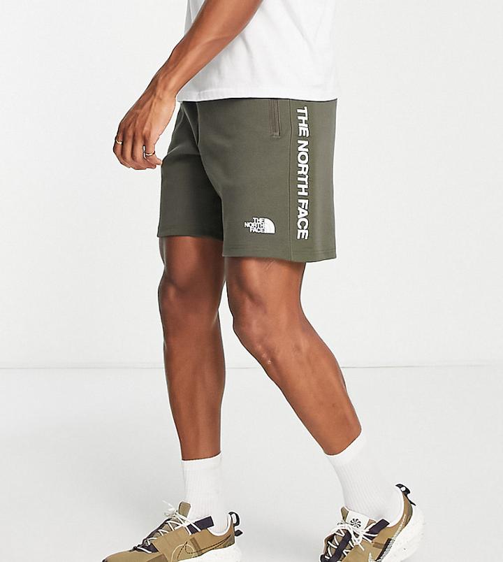 The North Face Tech Shorts In Khaki - Exclusive To Asos-green