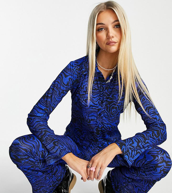 Collusion Crinkle Swirl Print Fitted Shirt In Blue-blues